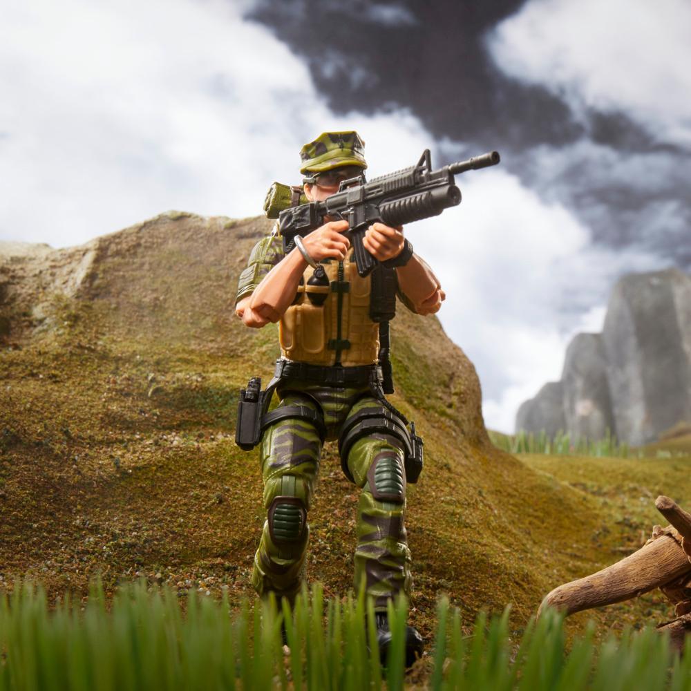 GI Joe Classified Series 148 Leatherneck Action Figure - Image 4