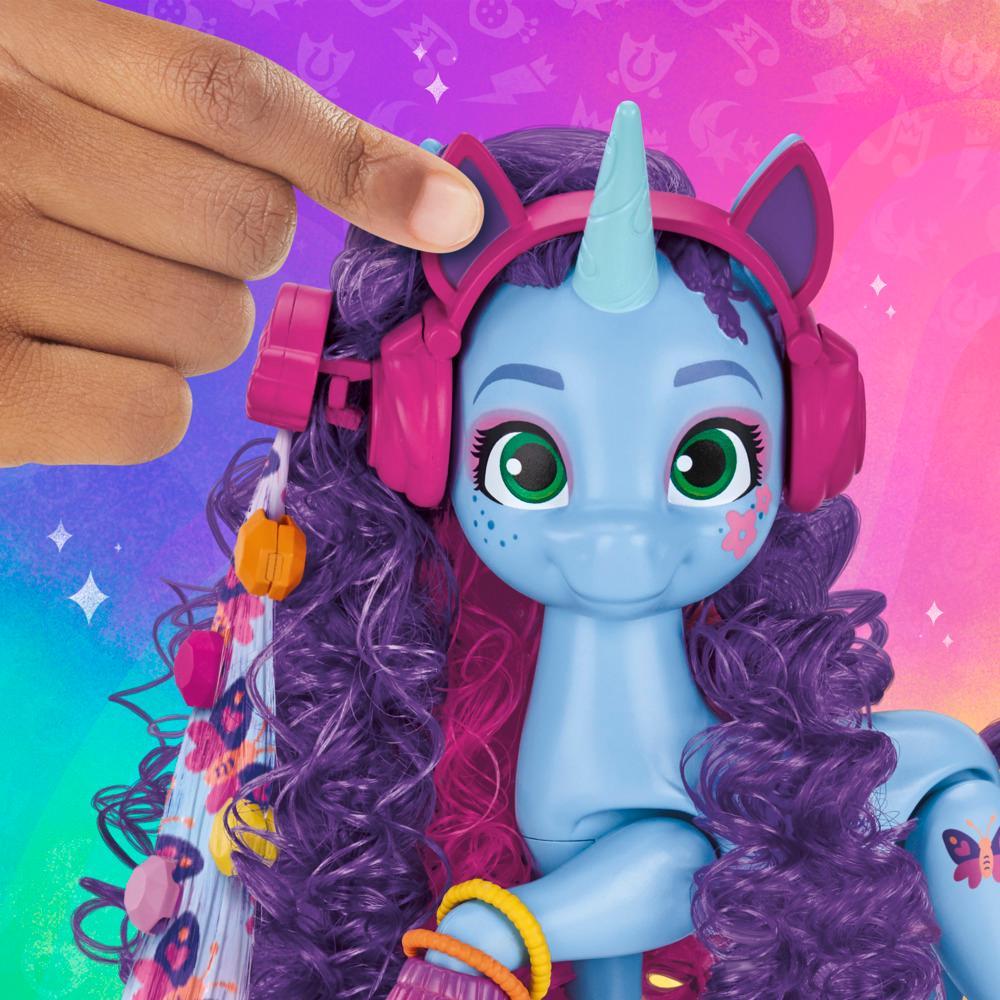 My Little Pony Toys Misty Brightdawn Style of the Day Fashion Doll Toy for Girls and Boys - Image 9