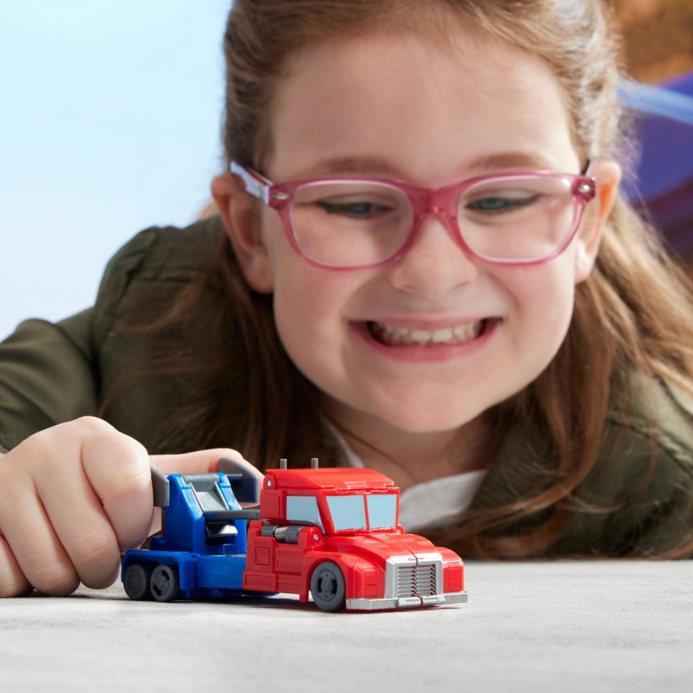 Transformers EarthSpark 1-Step Smash Changers Optimus Prime Action Figure - Image 3