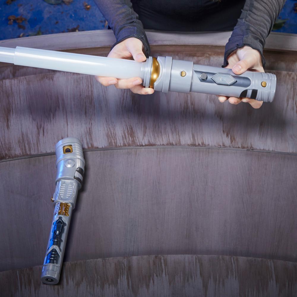 Star Wars Lightsaber Forge Ahsoka Tano Light Up Toys Star Wars Toys for Kids - Image 3