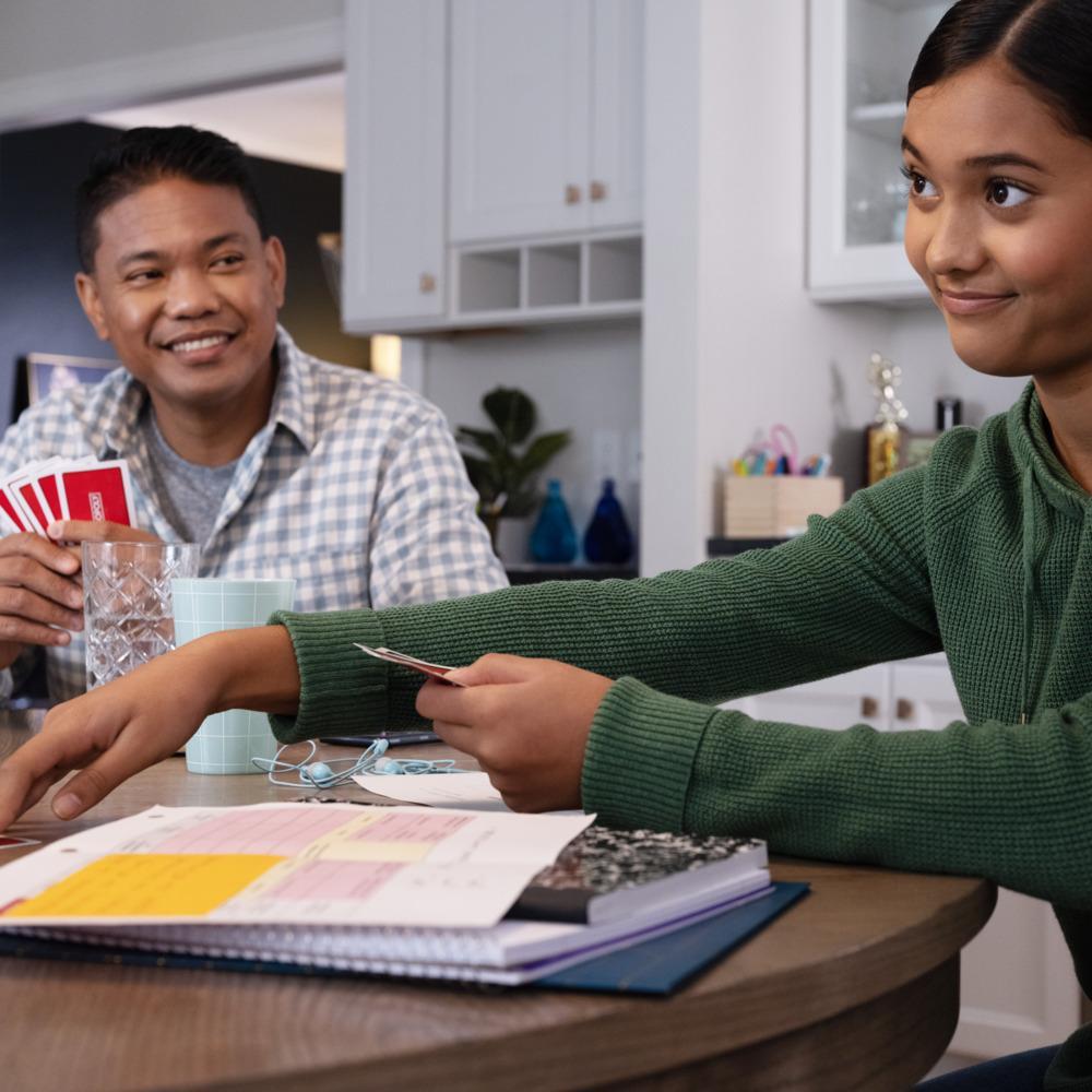 Monopoly Bid Game Quick-Playing Card Game For Families and Kids Ages 7 and Up - Image 3