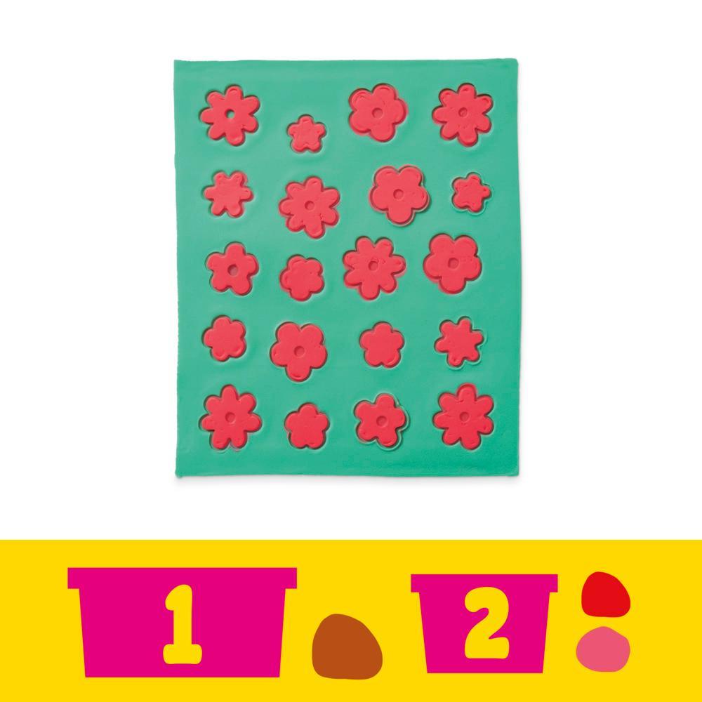 Play-Doh Barbie Florals and Fringe Doll Set - Image 2