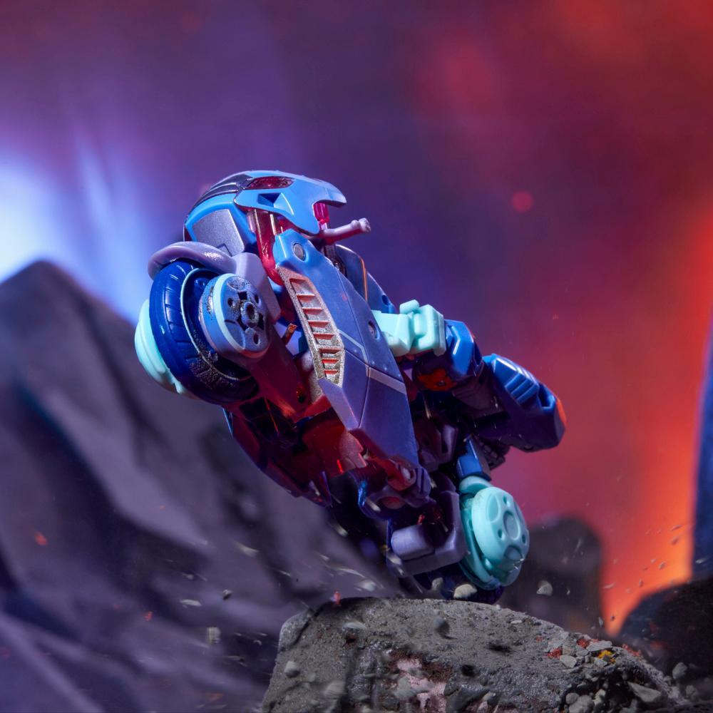 Transformers Legacy United Deluxe Cyberverse Universe Chromia 55 Action Figure 8 - Image 5