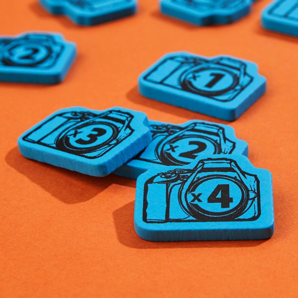 Cosmolancer Board Game A Strategy Game by Reiner Knizia Ages 9 and Up 2 to 4 Players 30 Mins Family Games for Kids Teens and Adults - Image 4