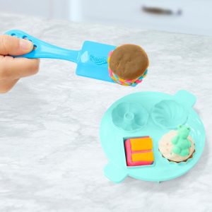 Play-Doh Kitchen Creations Magical Mixer Playset Toy Mixer with Play Kitchen Accessories