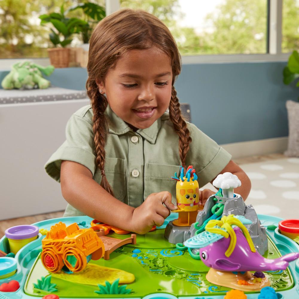 Play-Doh All-in-One Creativity Starter Station Activity Table - Image 11