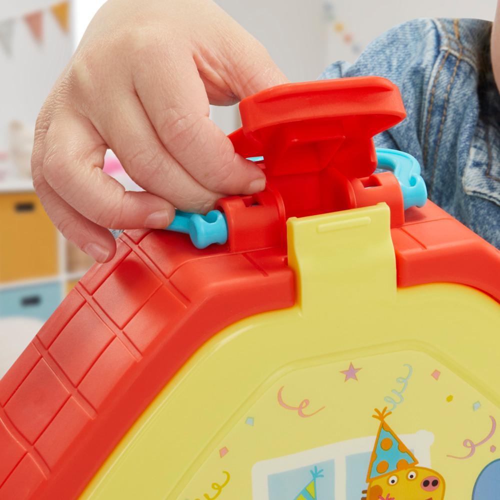 Peppa Pig Toys Peppas Party Carry Case Playset 4 Peppa Pig Figures Preschool Toys 3 - Image 9