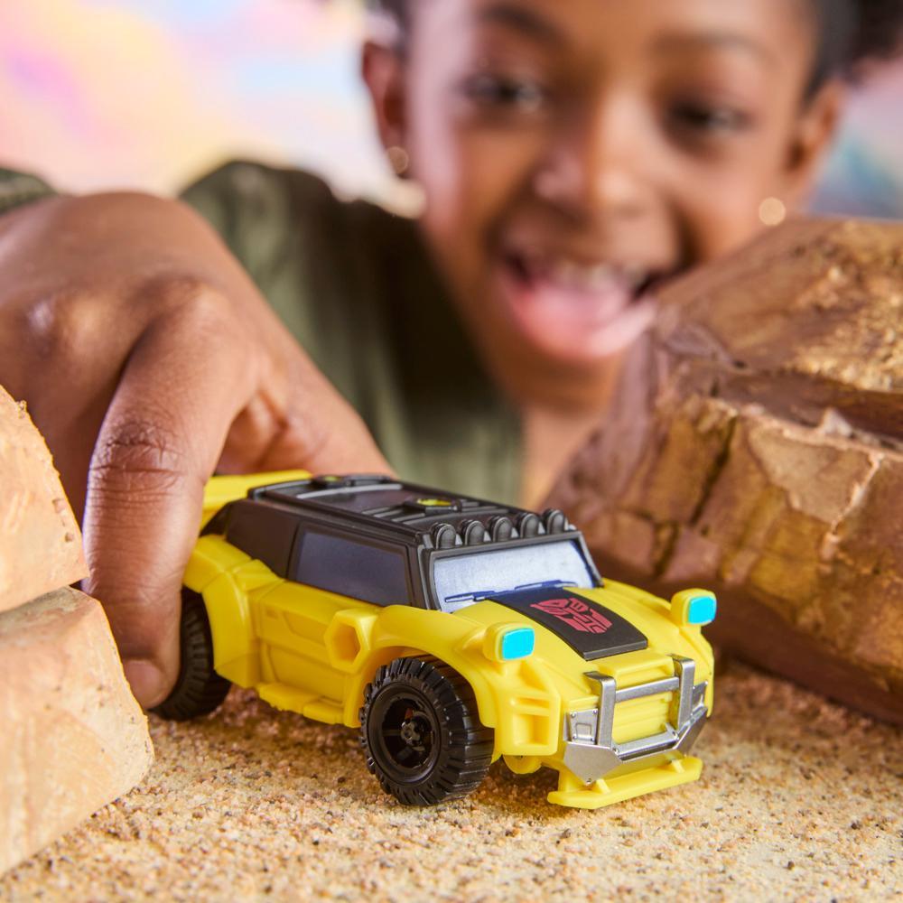 Transformers CYBERWORLD Bumblebee Cyber Changers 4-Inch Action Figure Quick Change to Offroad Vehicle Mode Robot Toys for Boys and Girls 6 and Up - Image 9