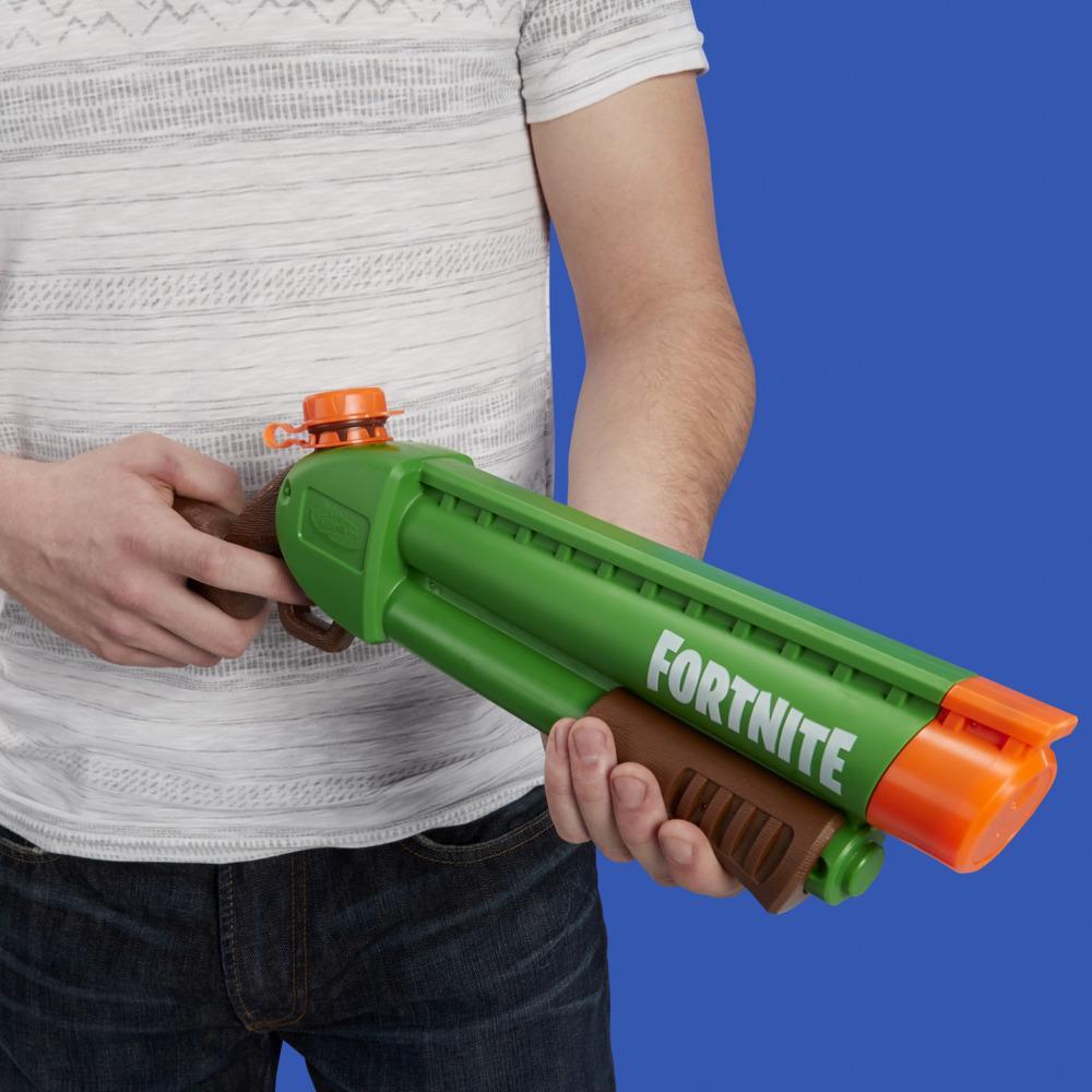 Nerf Super Soaker Fortnite Pump-SG Water Blaster -- Pump-Action Soakage -- For Youth Teens Adults - Image 3