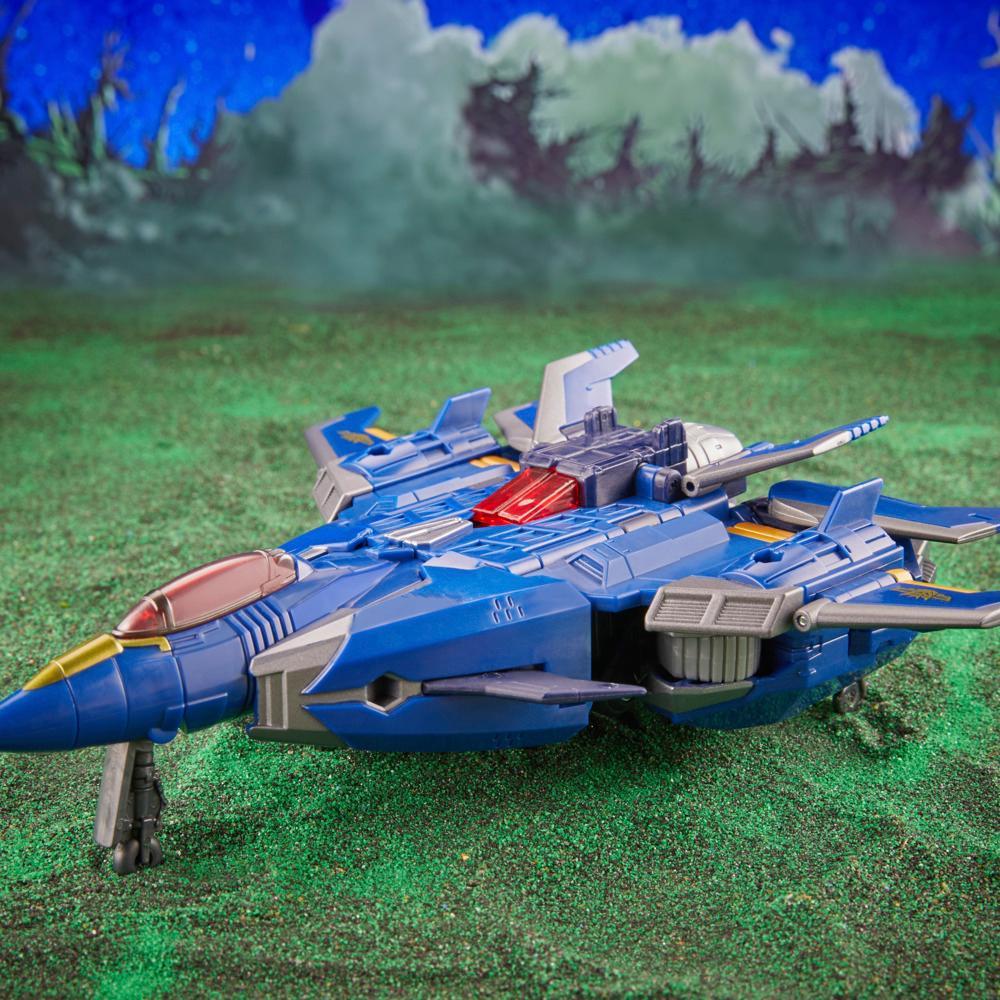 Transformers Legacy Evolution Leader Prime Universe Dreadwing Converting Action Figure 7 - Image 4