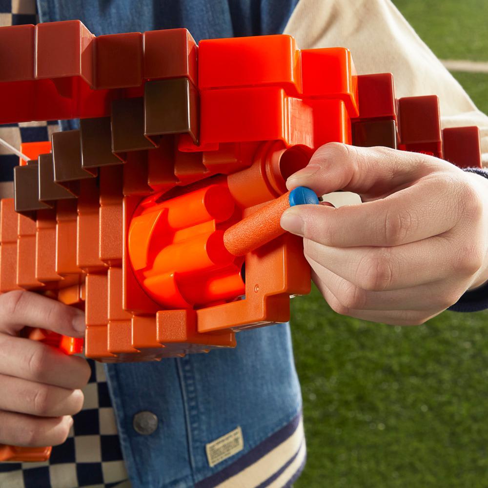 Nerf Minecraft Pillagers Crossbow Dart Blaster - Image 5