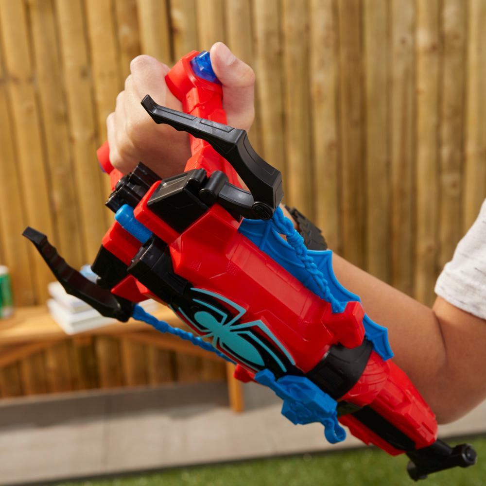Marvel Spider-Man NERF Strike N Splash Blaster 2-in-1 Feature Super Hero Toys Marvel Toys - Image 3